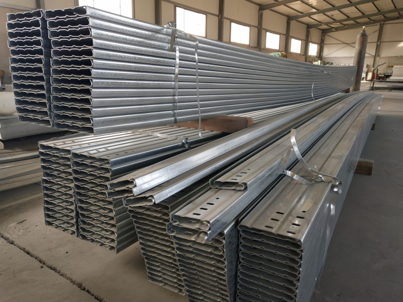 Cable Tray Rolling Forming Machine(图1)