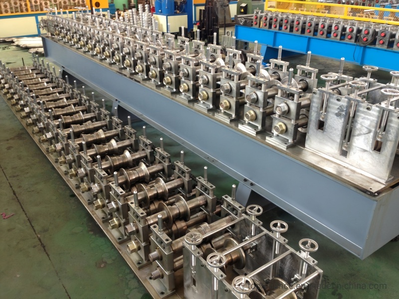 Cooling Tower Profile Roll Forming Machine(图1)