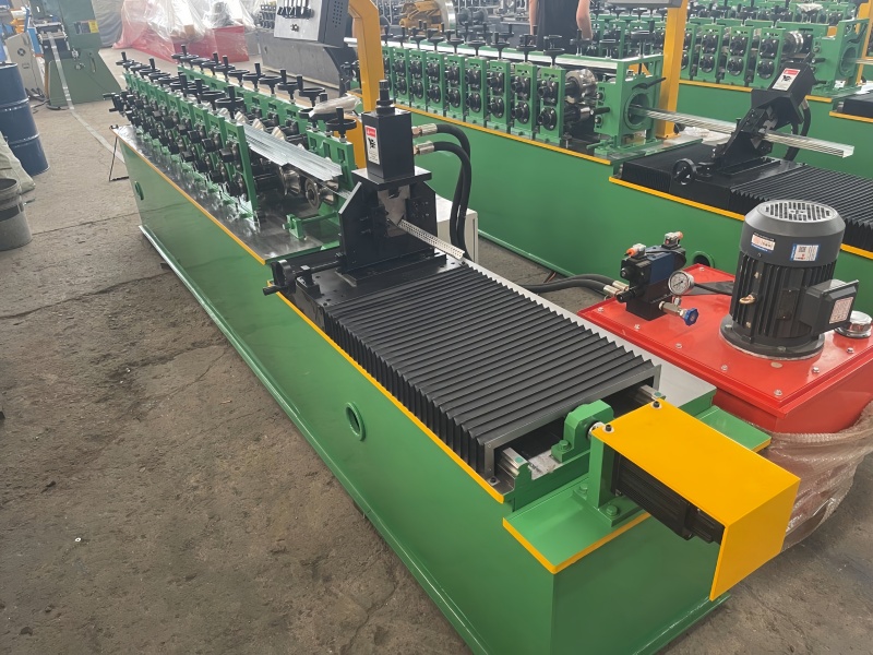 Frame Profile Roll Forming Machine(图1)