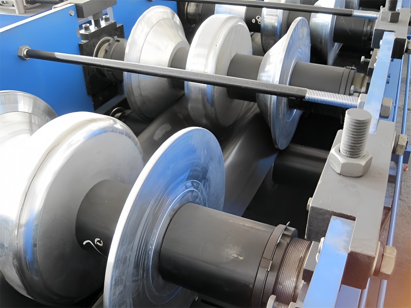 Highway Guardrail Roll Forming Machine