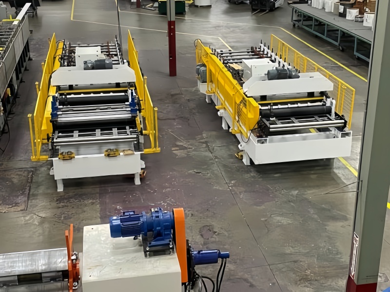Polyurethane Sandwich Panel Profile Roll Forming Machine
