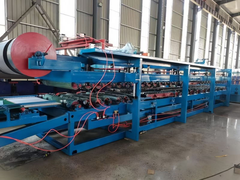 Polyurethane Sandwich Panel Profile Roll Forming Machine