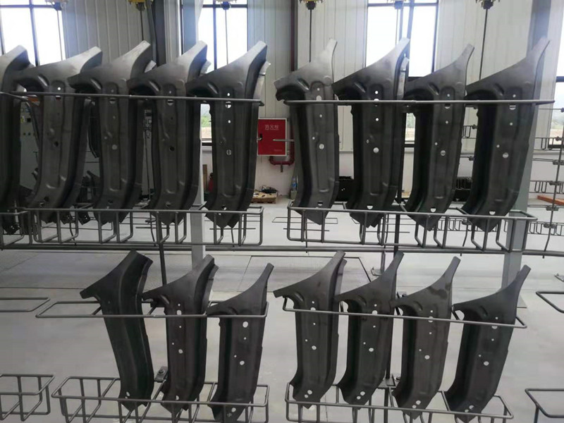 MIZHI hanger chain type shot blasting machine for auto parts(图1)